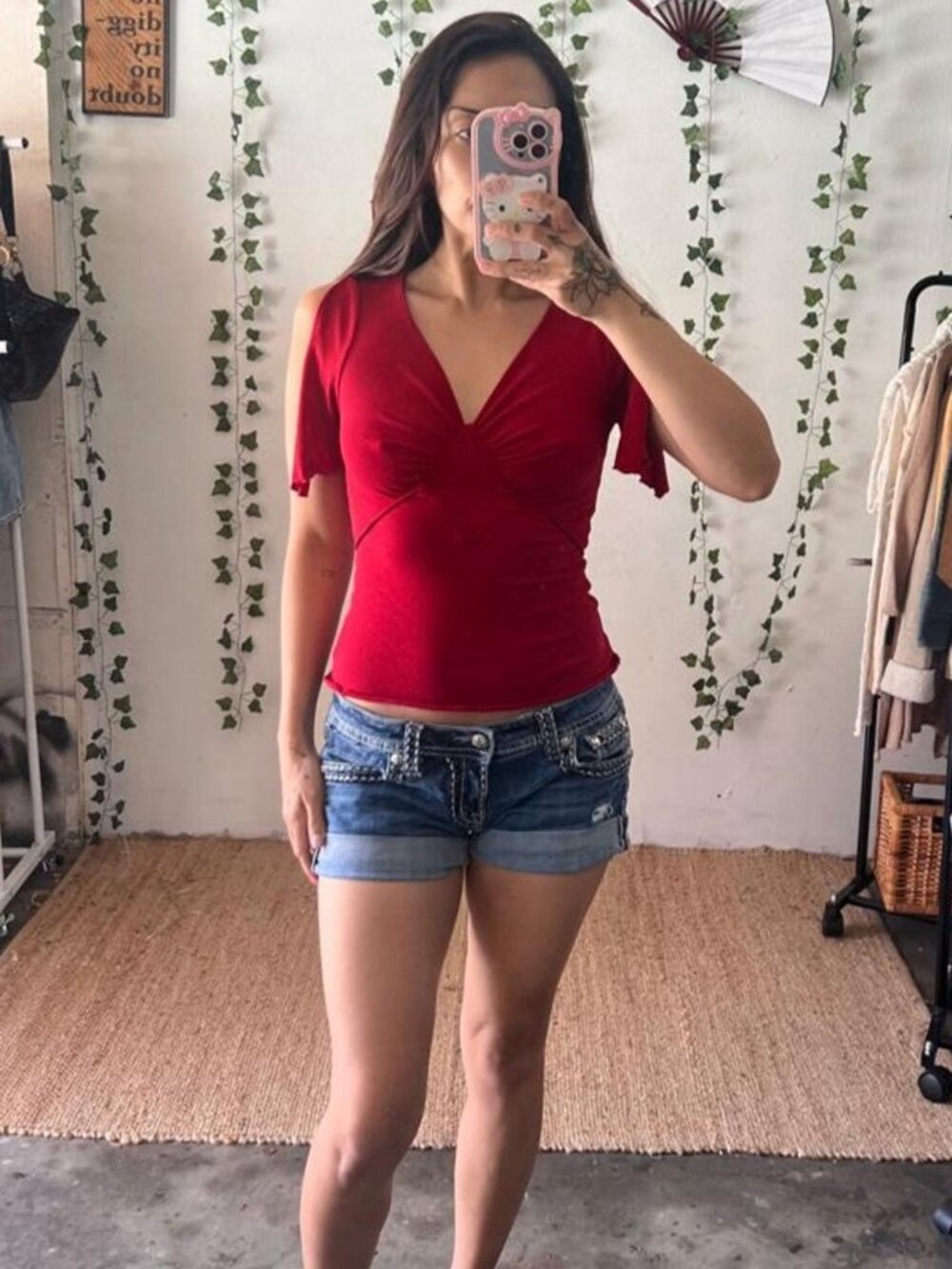 Vintage Y2K red split sleeve v neck top size small